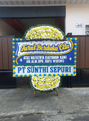 Papan Bunga Duka di Taluk